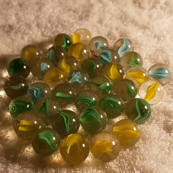 Set of vintage cat eye marbles - Picture 1 of 1